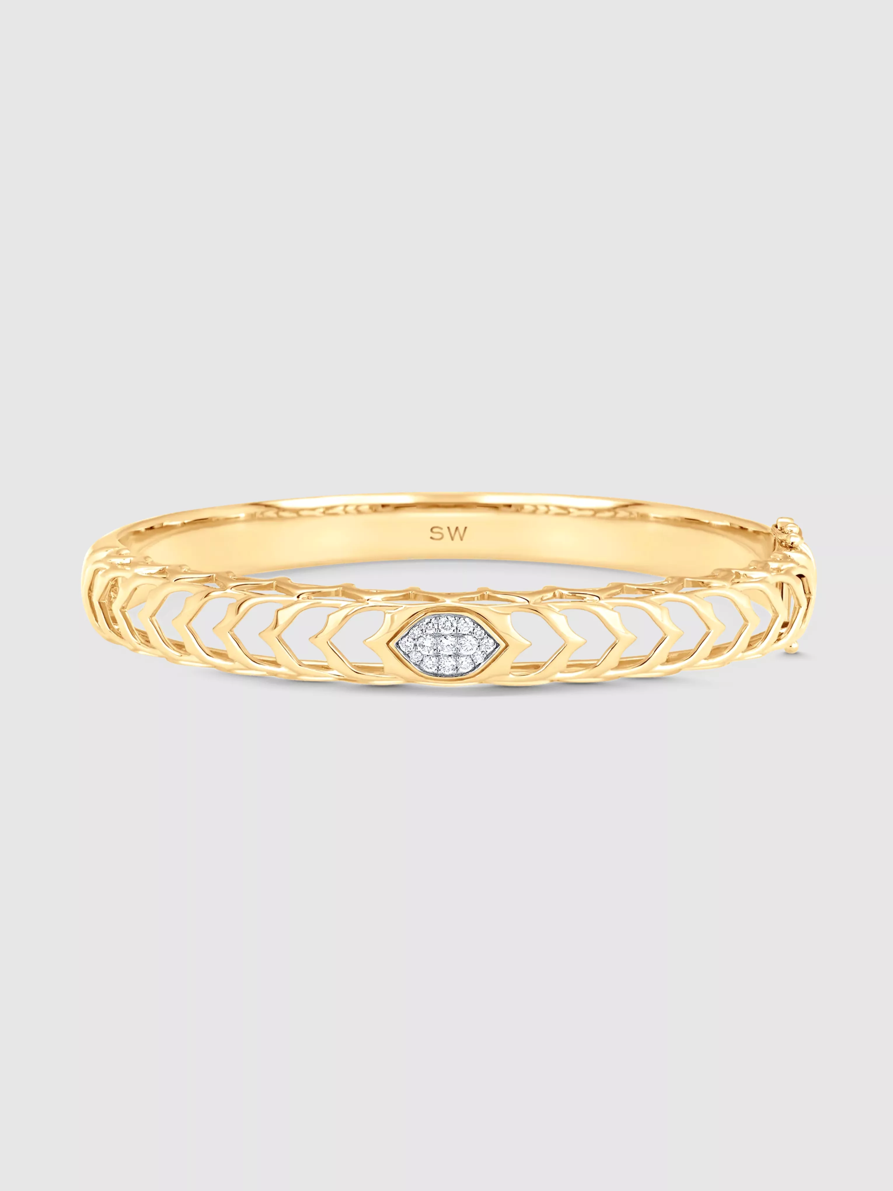 Dentelle Yellow Gold White Diamond Cluster Bangle