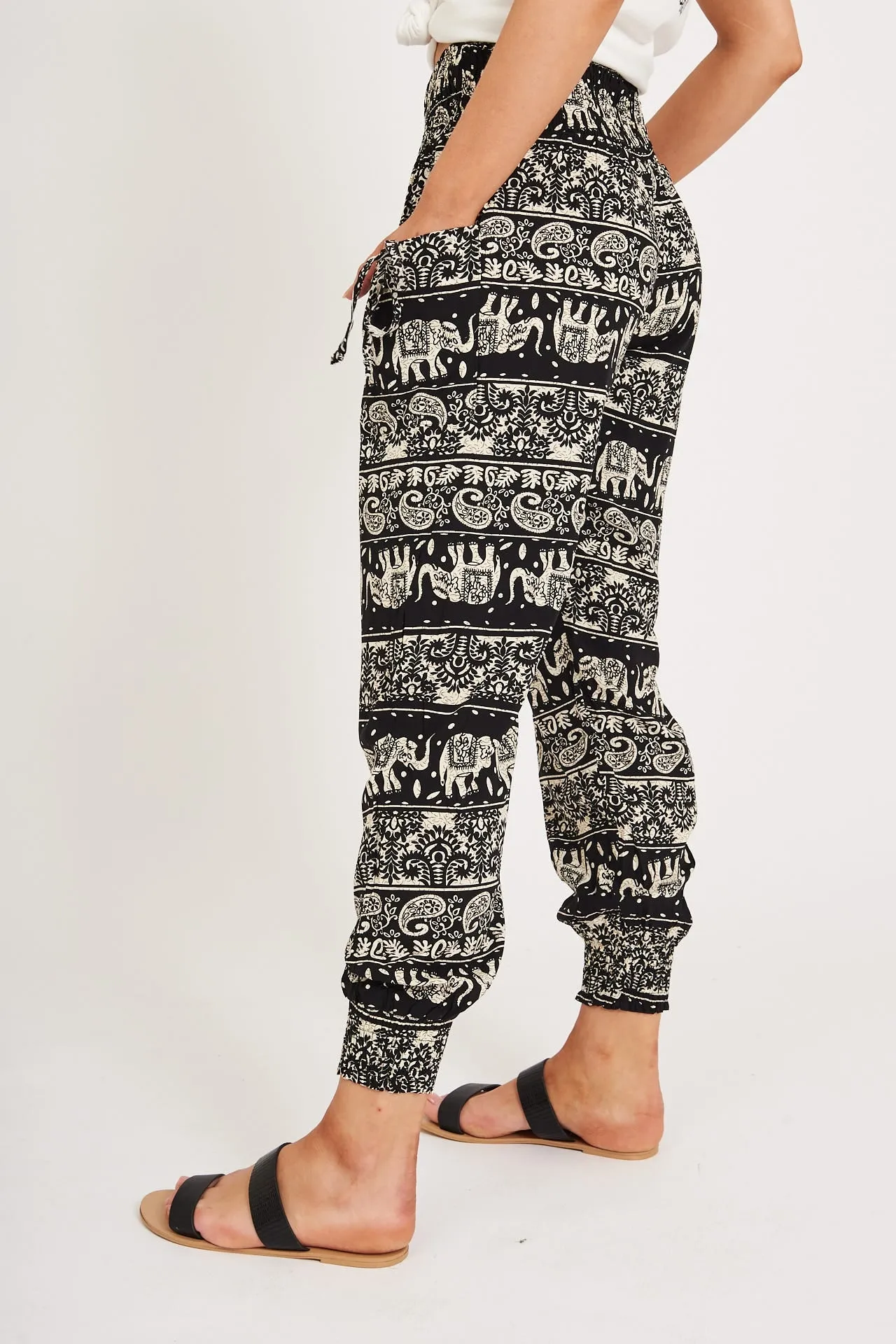 Gabby Lounge Pants in Black with Beige