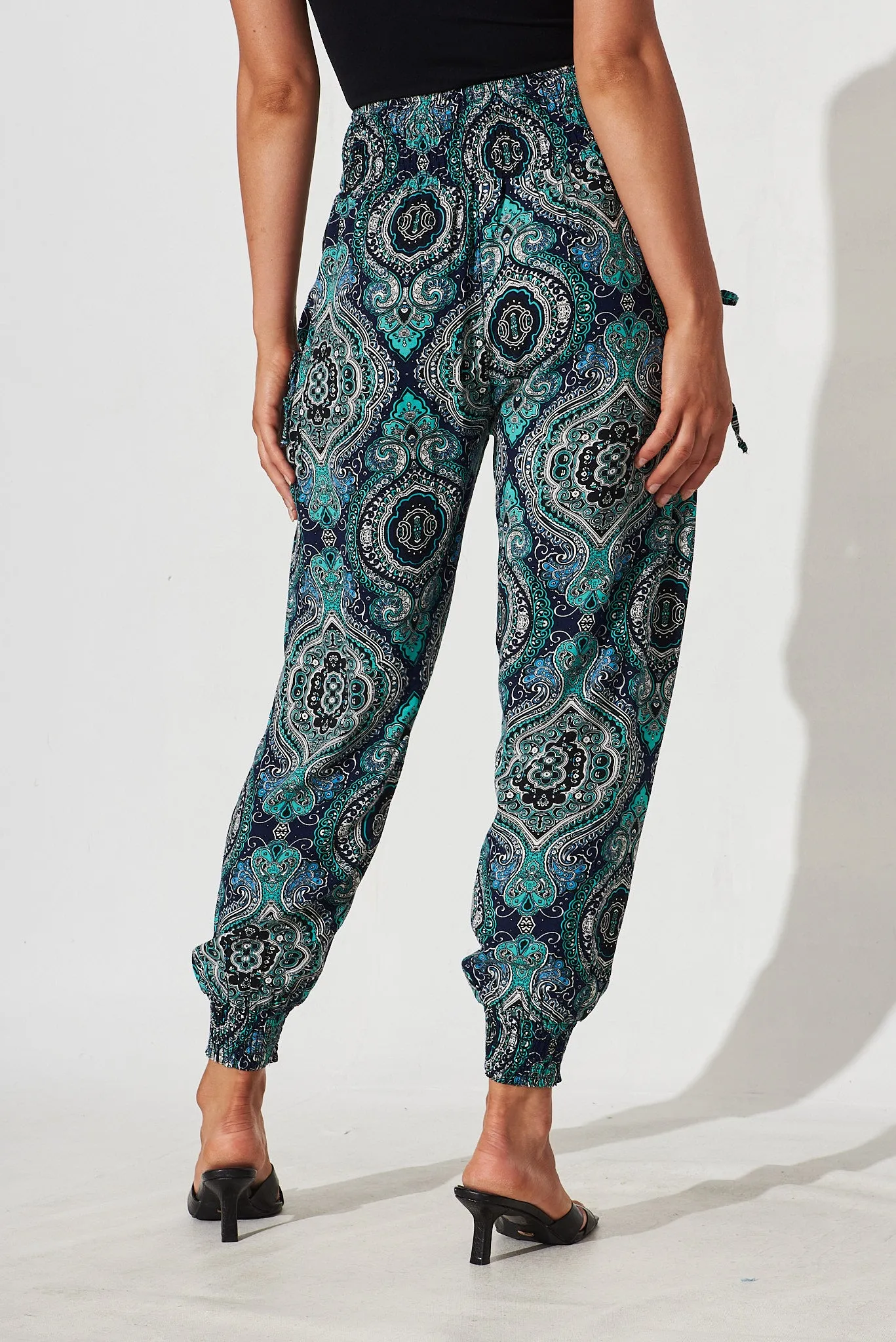 Gabby Lounge Pants In Teal Paisley Print