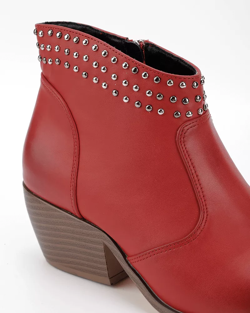 Rivet Zipper Pointed Toe Ankle Boots