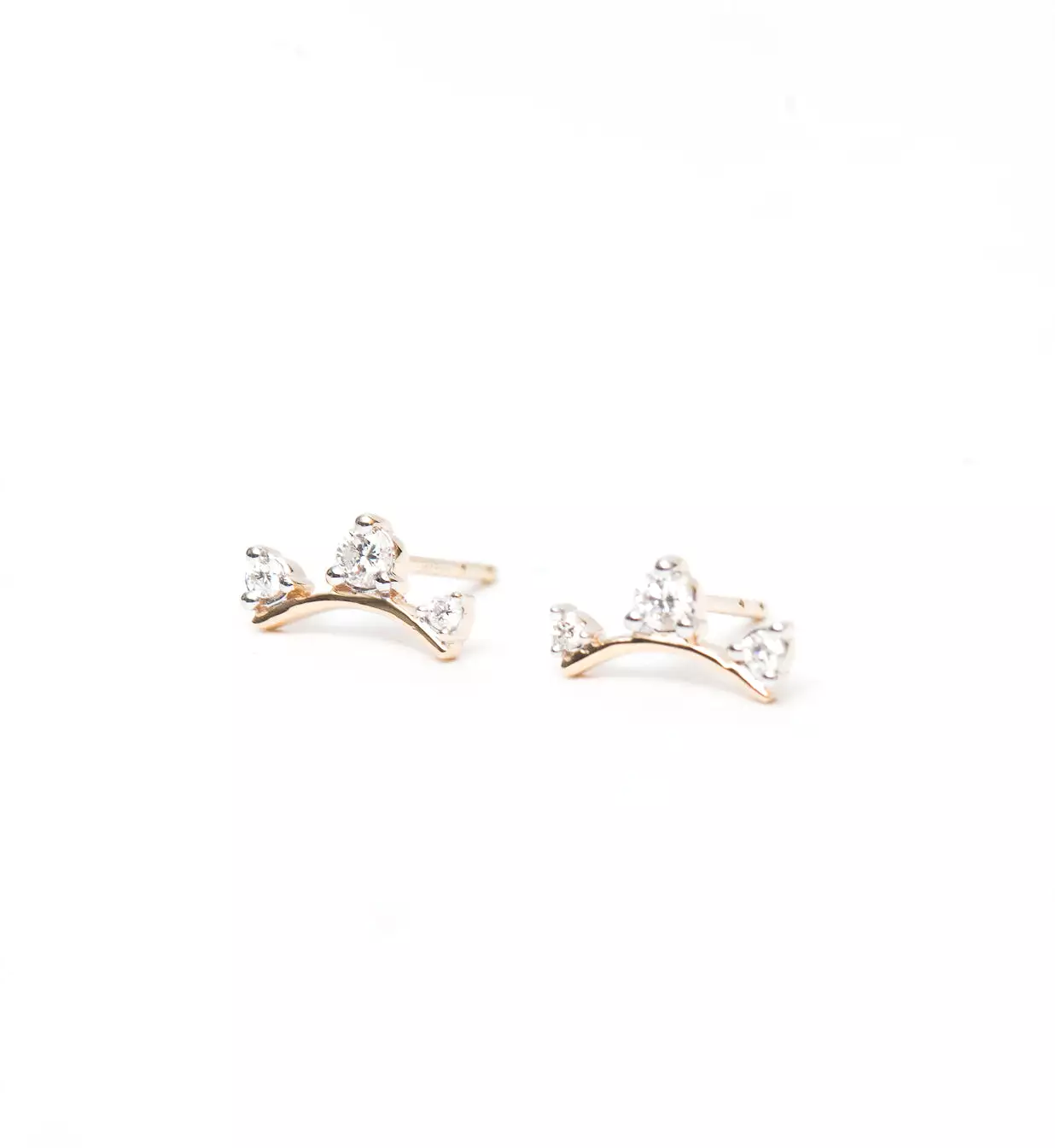 Three Diamond Amigos Curve Studs