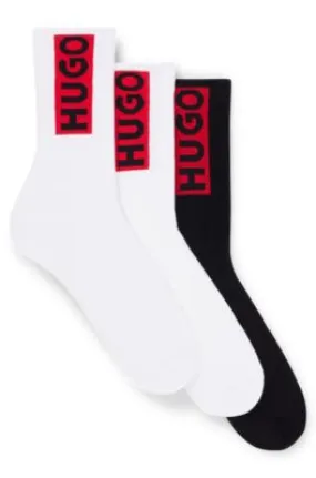 Three-pack of short socks with red logo labels